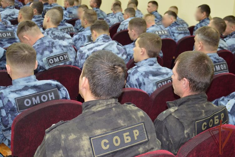Росгвадейцам-участникам СВО вручены госнаграды 